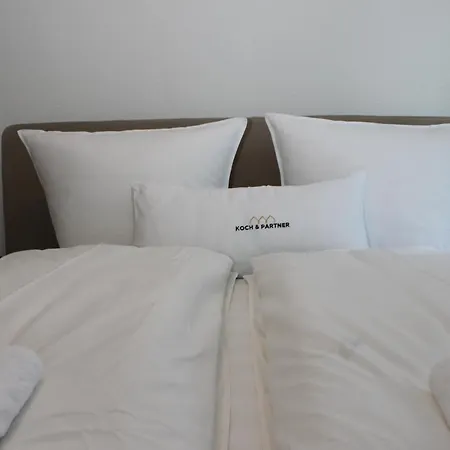 Zentral Gelegene Im Erdgeschoss Fuer 3 Personen - Kueche, Waschmaschine, Zwei Schlafzimmer Lejlighed *